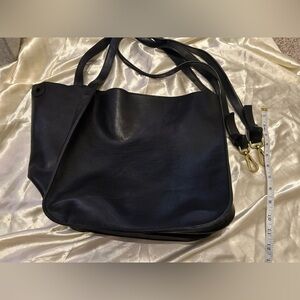 Madewell Large Sydney Tote in Black
